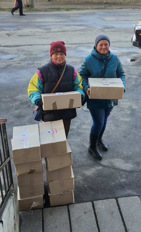 Допомога за сприяння Сергія Іщенка для Білопільского територіального центру. 