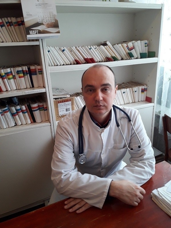 Сімейний лікар Олег Глущенко