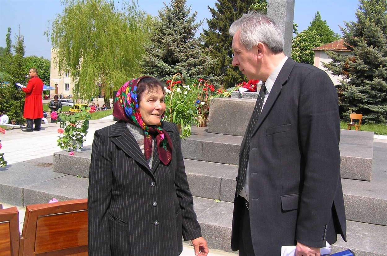 Андрій Дериземля, Олександр Вертіль, Жовтневе