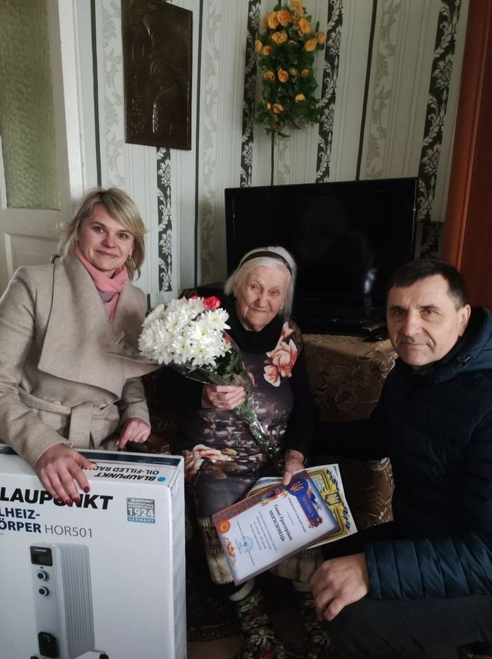 ювілей сто років, Річки, Ганна Могиленець, Микола Солодовник