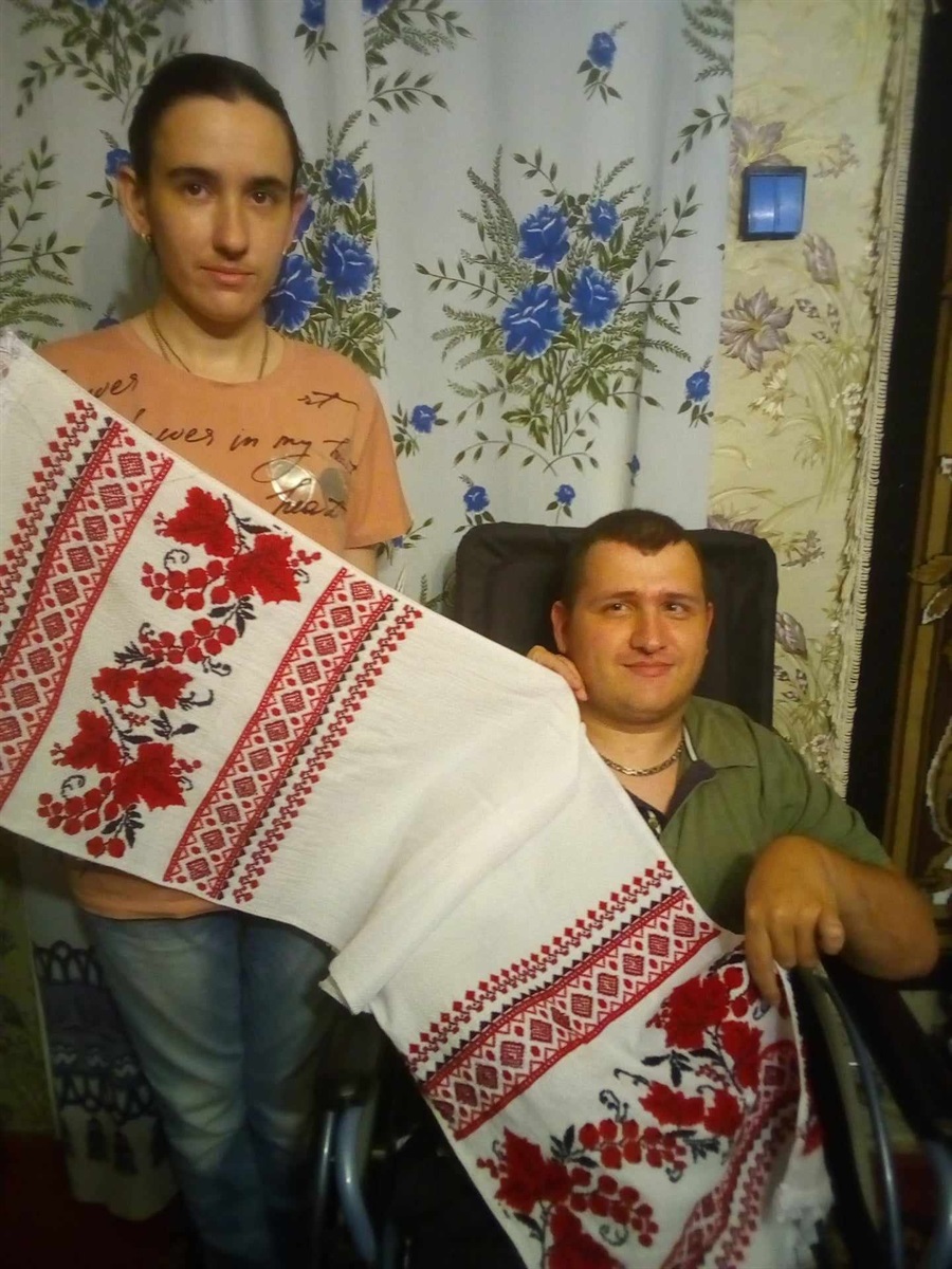 Весільний рушник родини Бражників.