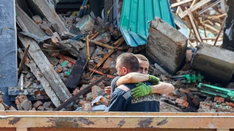 Після кривавих новин про тортури і масові вбивства люди проживають нестримну лють, спустошеність, безпорадність