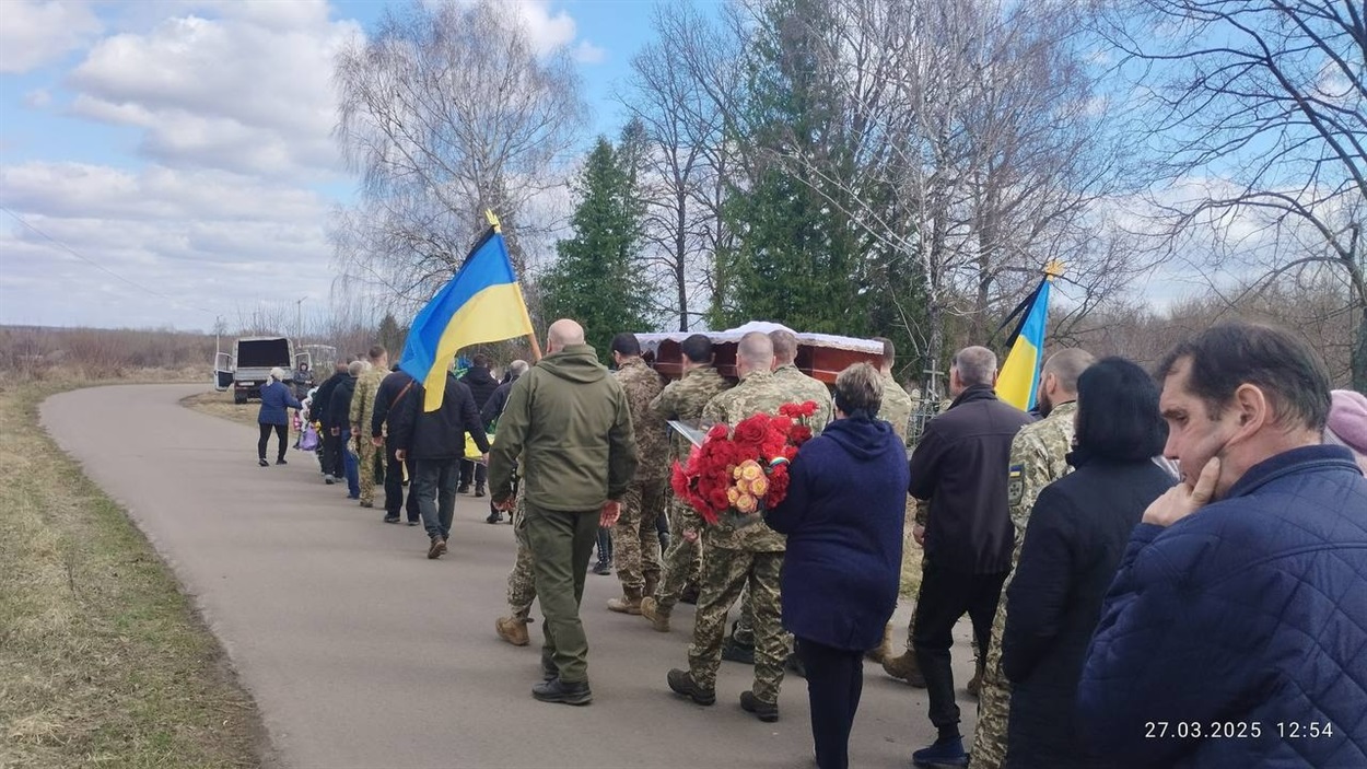 Дмитро Панікар, Герої не вмирають