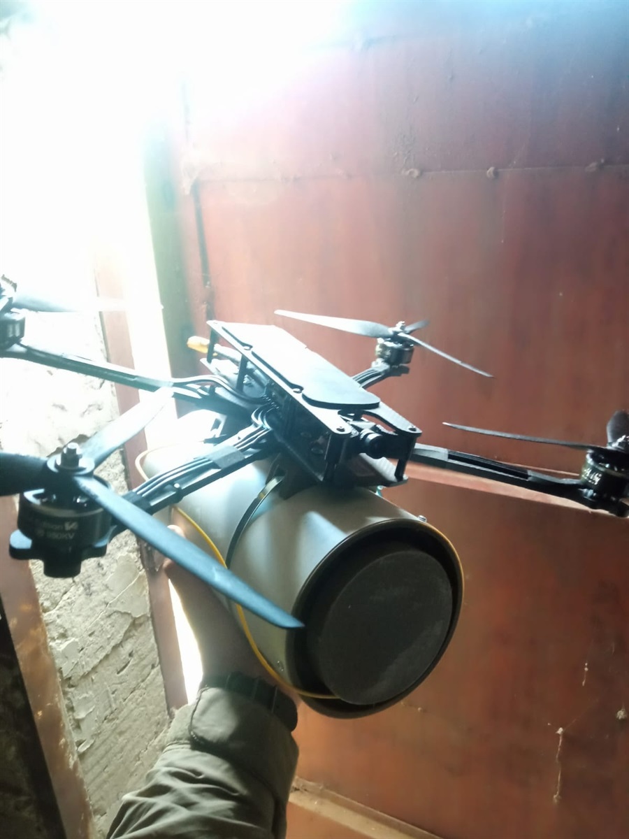 FPV-дрон на оптоволокні