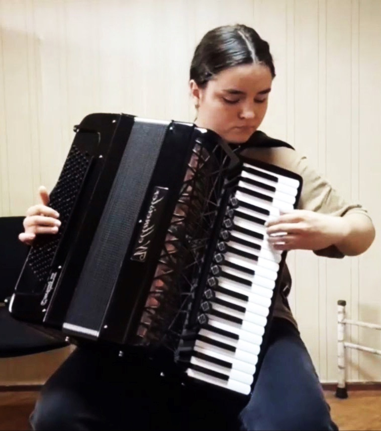 Катерина Якушко, Іскрисківщина, акордеон