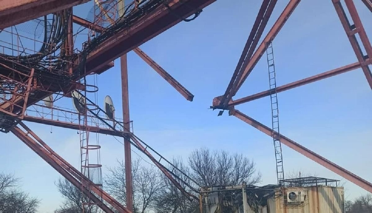 Пошкоджена телевежа в Білопіллі