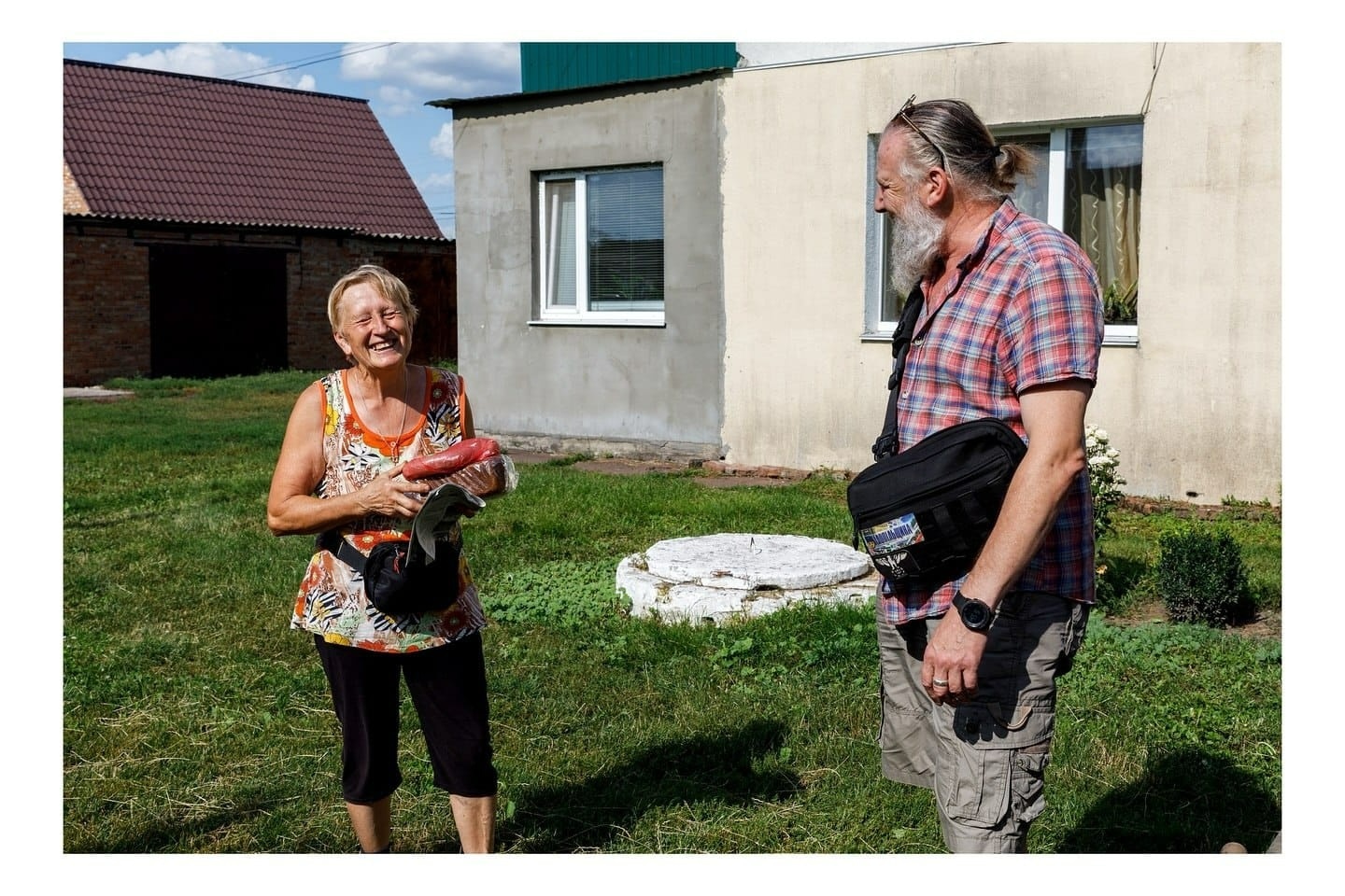 Звичайне життя, хоч і крихке, тут досі існує