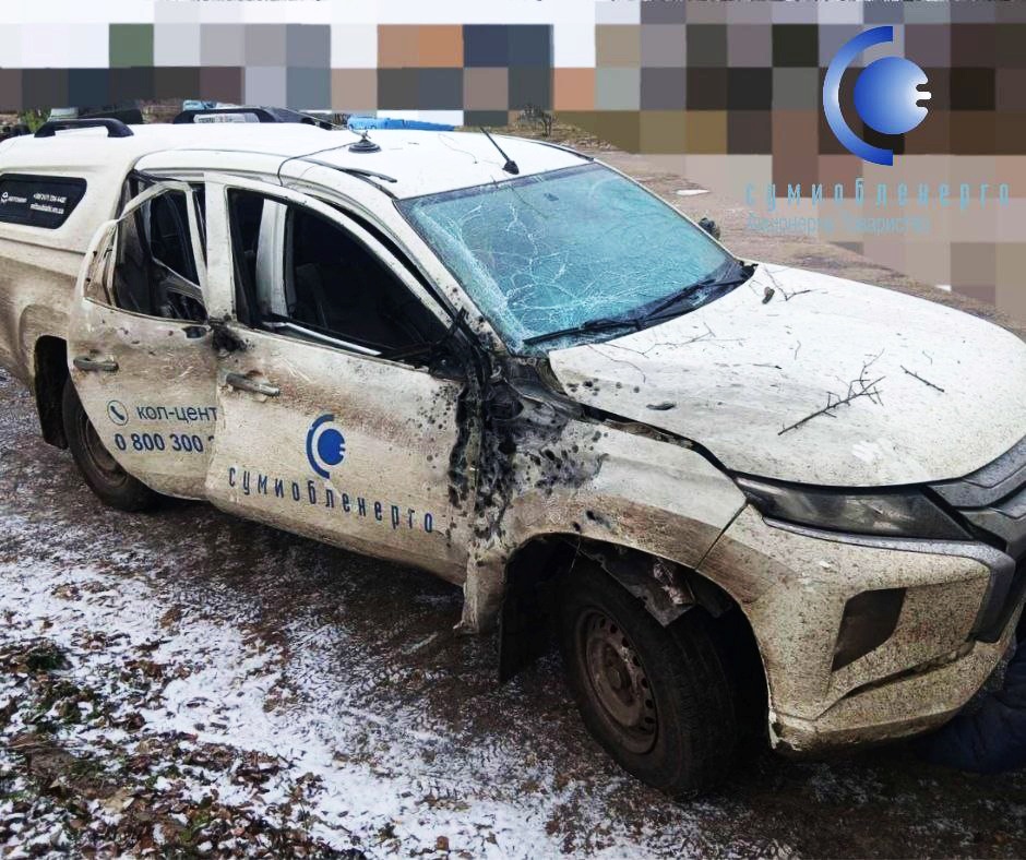 Хроніка війни 8-14 грудня: росіяни б'ють по цивільних будинках й по автівках поліції та енегретиків