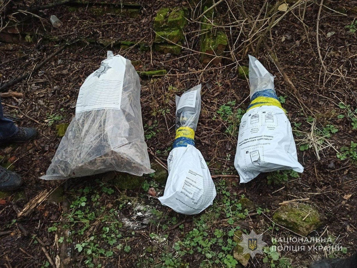 Незаконно збував наркотичні засоби: у Білопіллі поліцейські повідомили чоловіку про підозру