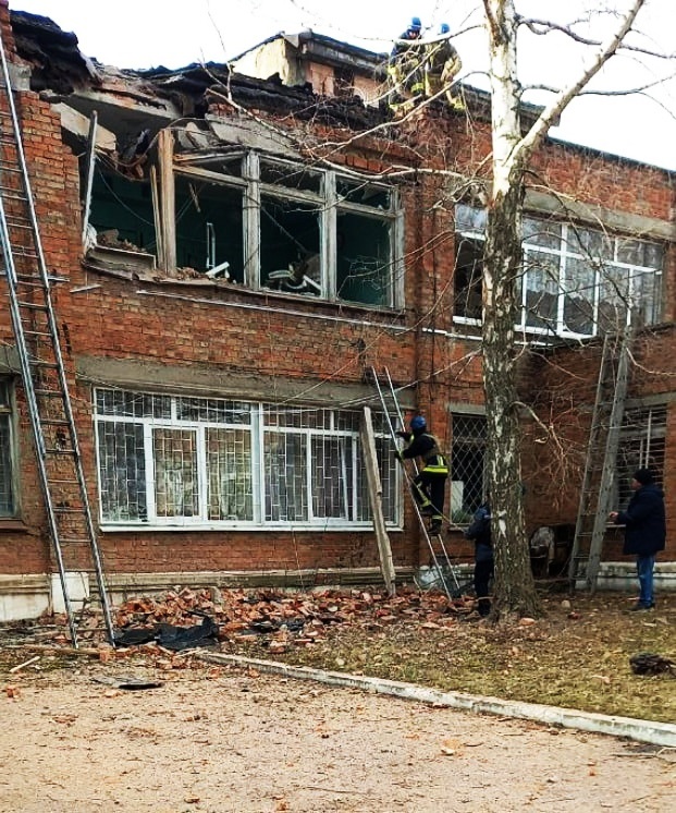 Допомога в режимі нон-стоп. Як під час війни працює прифронтова лікарня