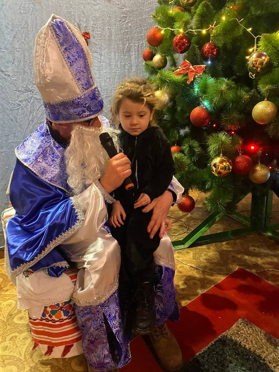 Свято, що зігріло серця: діти Ворожбянської та Білопільської громад отримали солодкі подарунки