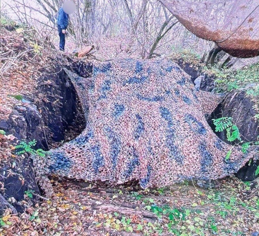 Маскувальні сітки, сплетені в Білопільському волонтерському центрі: на Сумщині