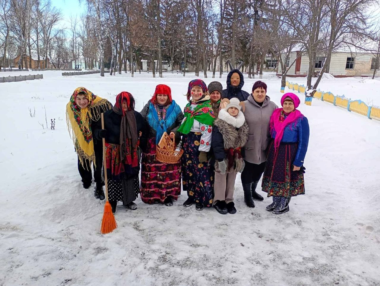 Свято, солодощі й дитячі усмішки: Новий рік завітав у Миколаївську та Річківську громади