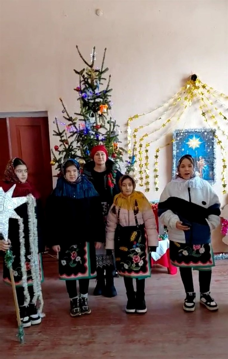 Свято, солодощі й дитячі усмішки: Новий рік завітав у Миколаївську та Річківську громади