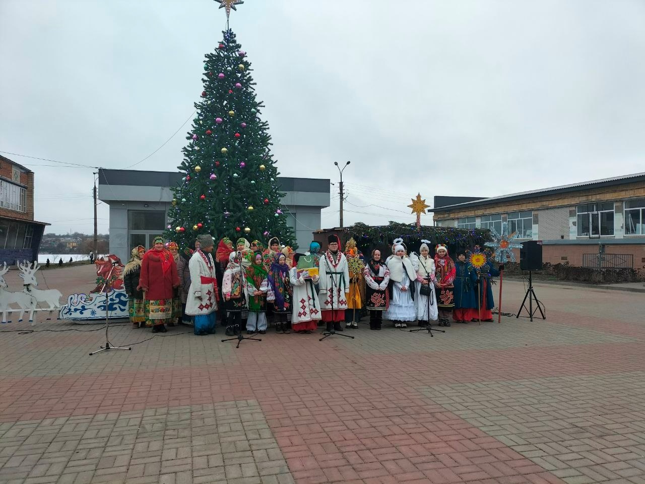 Свято, солодощі й дитячі усмішки: Новий рік завітав у Миколаївську та Річківську громади
