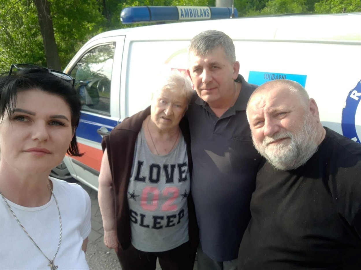 Допомога з-за кордону: Олена Кузнецова приїжджала в Білопілля, щоб підтримати земляків