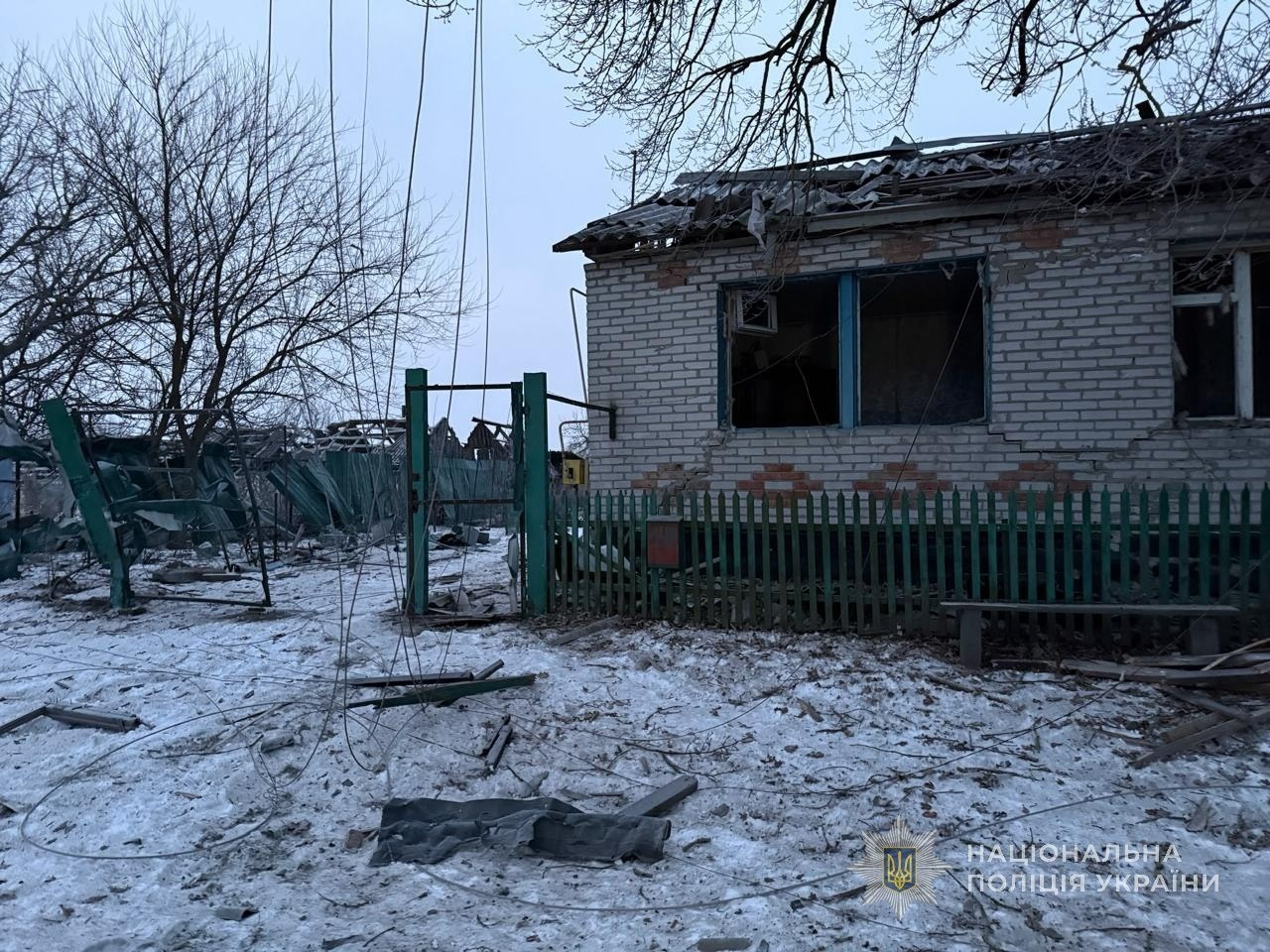 Під прицілом авіабомб і дронів: «Білі янголи» Сумщини евакуювали хлопця разом із його улюбленцями