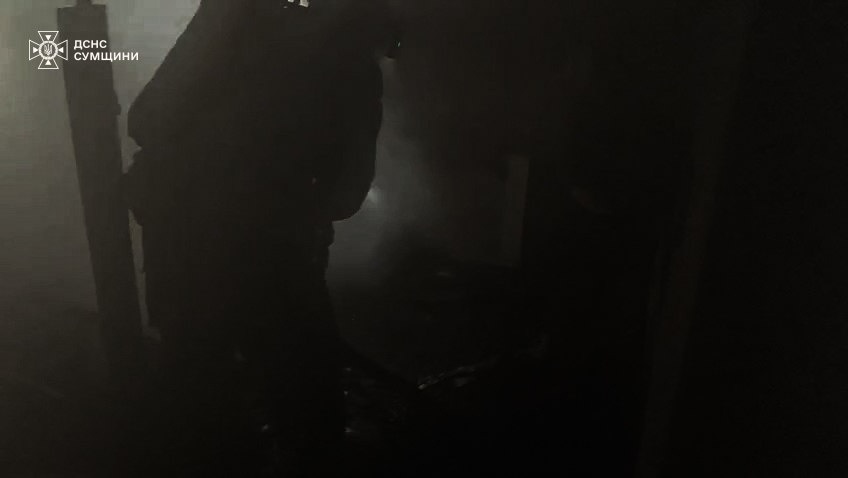 У Білопіллі під час пожежі в житловому будинку загинув чоловік