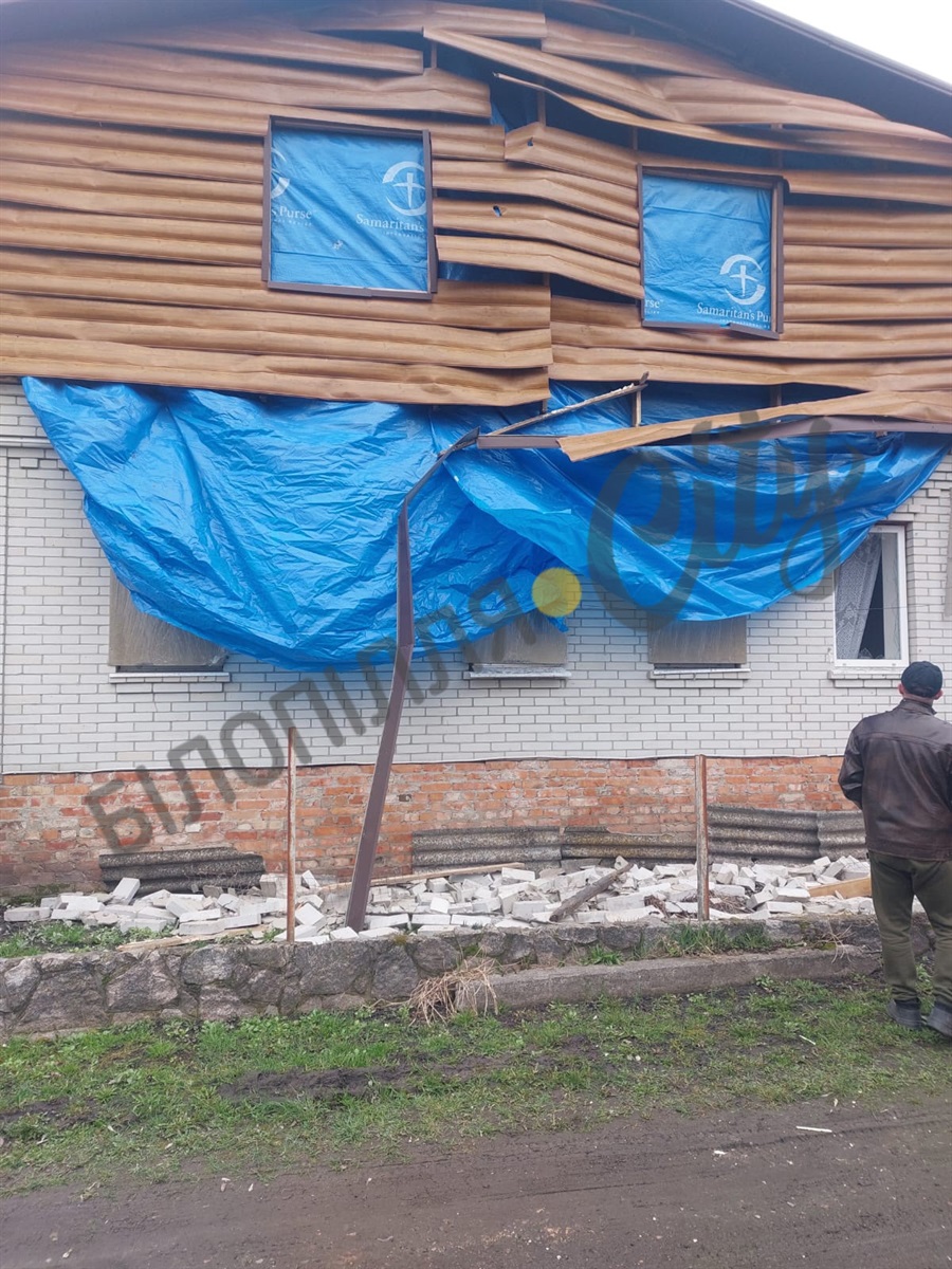 Напередодні Великодня росіяни вдарили по Білопіллю КАБом