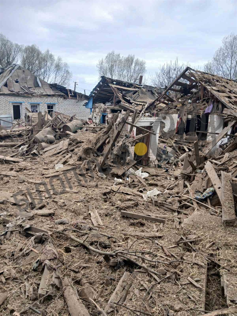 Напередодні Великодня росіяни вдарили по Білопіллю КАБом