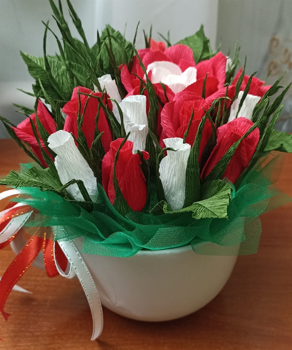 Творчість, що рятує душу: Алла Кальченко з Ворожби створює красу власними руками