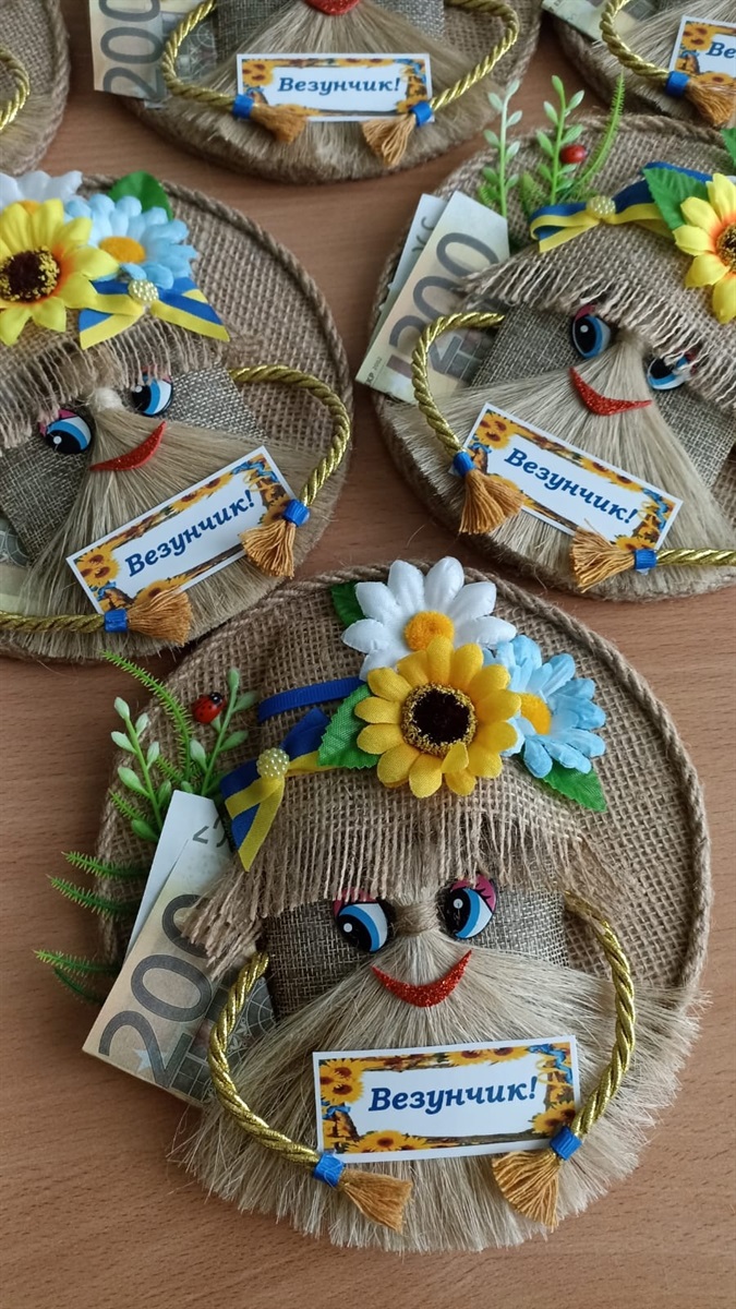 Творчість, що рятує душу: Алла Кальченко з Ворожби створює красу власними руками