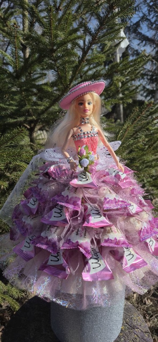 Творчість, що рятує душу: Алла Кальченко з Ворожби створює красу власними руками