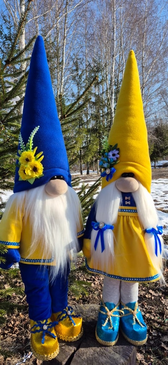 Творчість, що рятує душу: Алла Кальченко з Ворожби створює красу власними руками