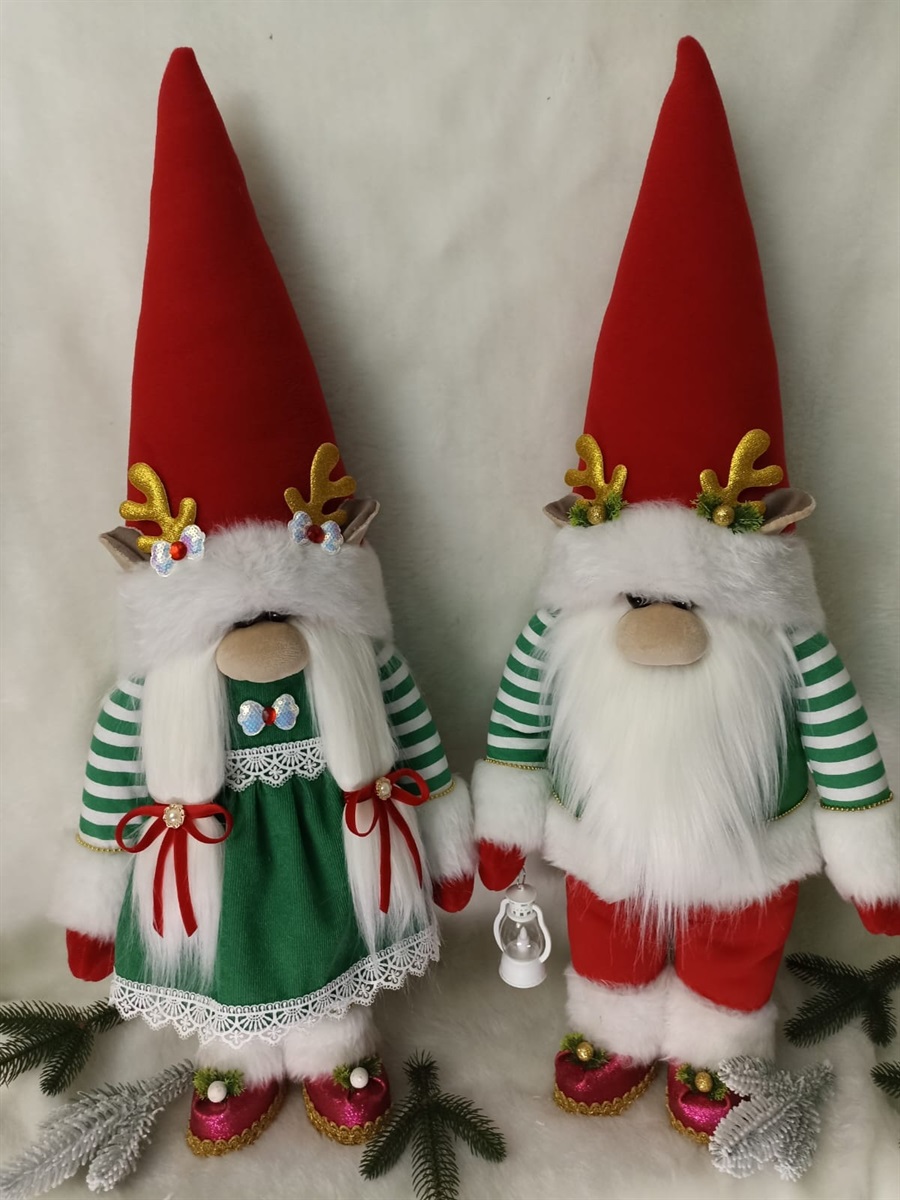 Творчість, що рятує душу: Алла Кальченко з Ворожби створює красу власними руками