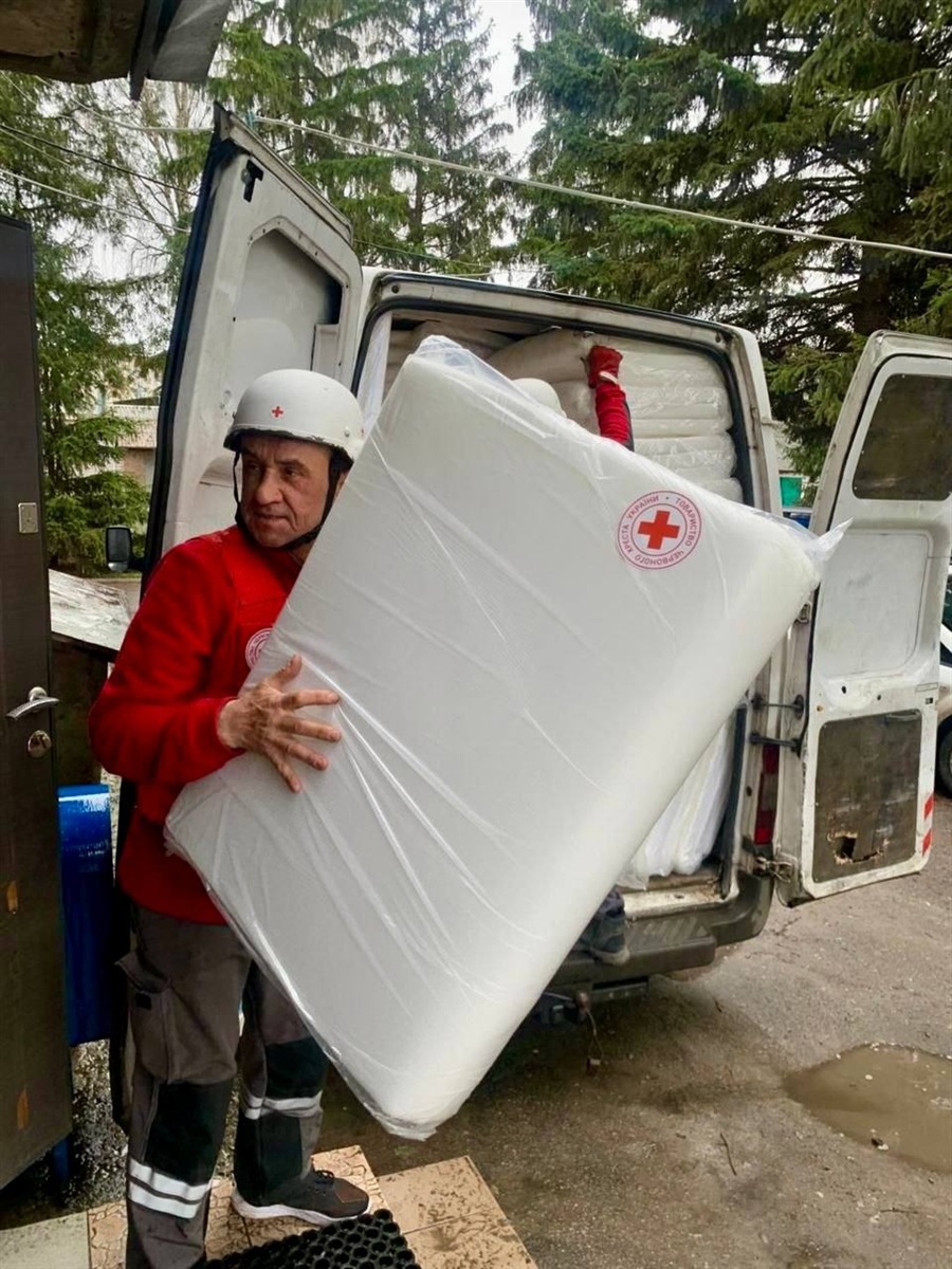 Волонтери ТЧХ привезли допомогу до Білопільської громади для облаштування укриттів