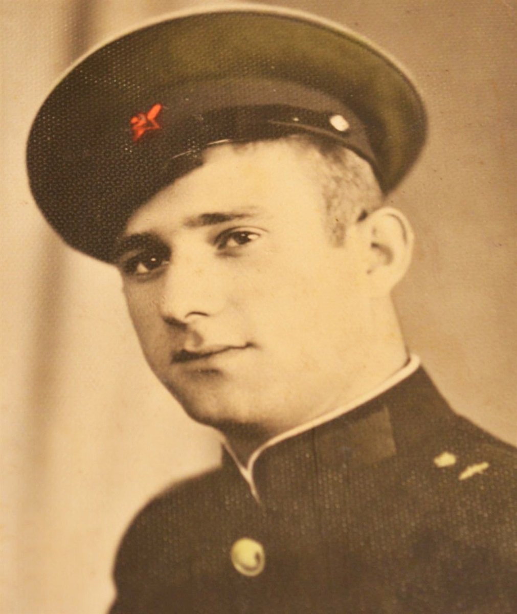 Під маминим крилом і батьковою опорою: історія родини Таранів