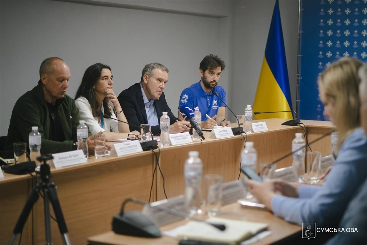 Бернадетт Кастель-Голлінгсворт, Юрій Зарко, Білопілля